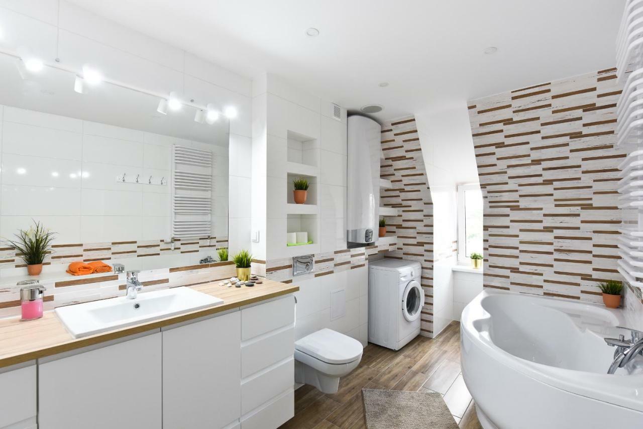 Apartament Centrum Z Miejscem Parkingowym Stary Toruń Exterior foto