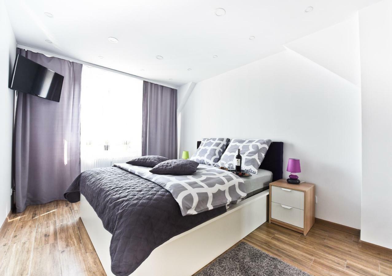 Apartament Centrum Z Miejscem Parkingowym Stary Toruń Exterior foto